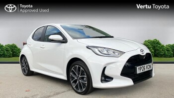 Toyota Yaris 1.5 Hybrid Design 5dr CVT Hybrid Hatchback